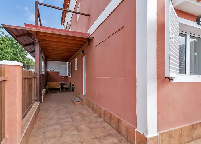 Casarossa Available From March 12th アパート *